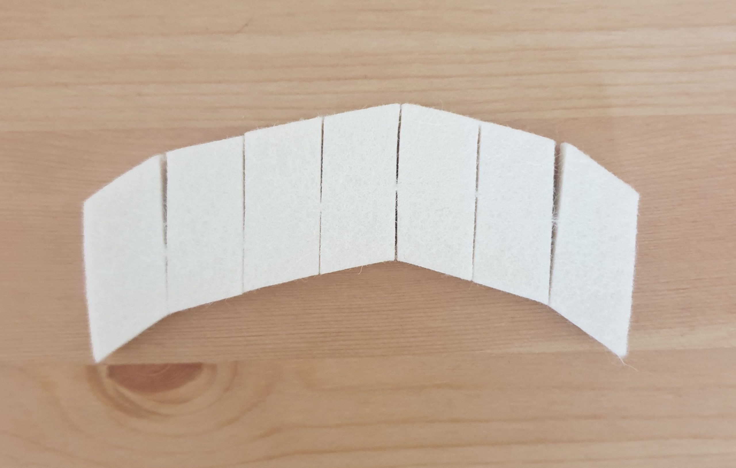 Pedal-Slot-Felts-WHITE-scaled LYON & HEALY / SALVI Pedal Slot Felts White (Set of 7)